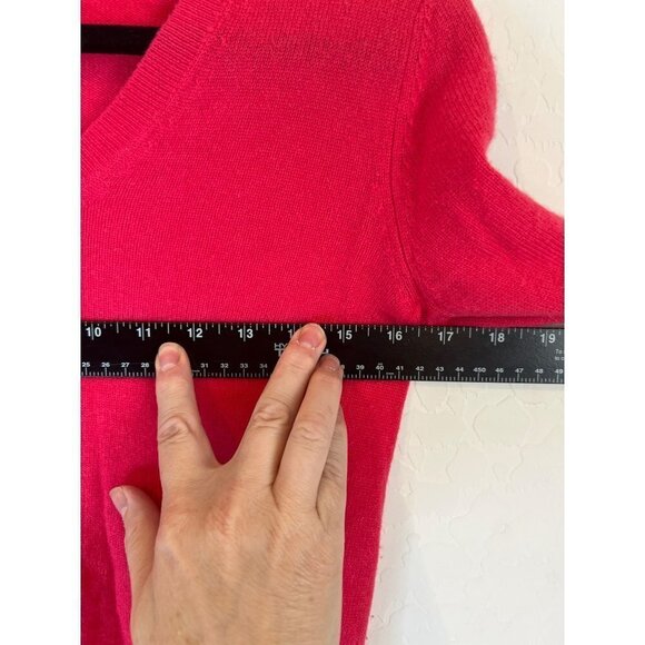 Halogen Size Small 100% Cashmere Hot Pink V Neck Long Sleeve - Picture 5 of 5